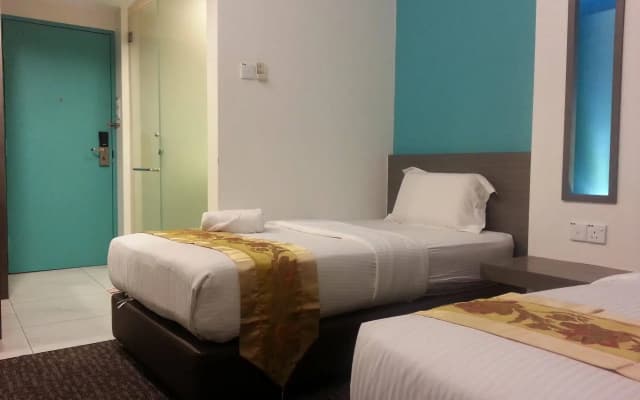 Hotel 193 - photo 4