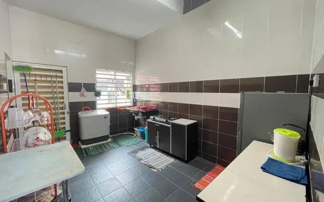 Ritz Homestay at Gong Badak, Kuala Terengganu - photo 4