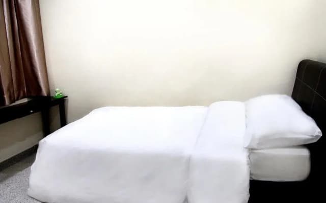 Red Apple Leisure Stay - photo 3