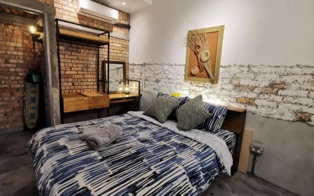 GENIEHOME No10 CLASSIC HOME 5BR6B free Wifi at SS2 PJ - photo 3