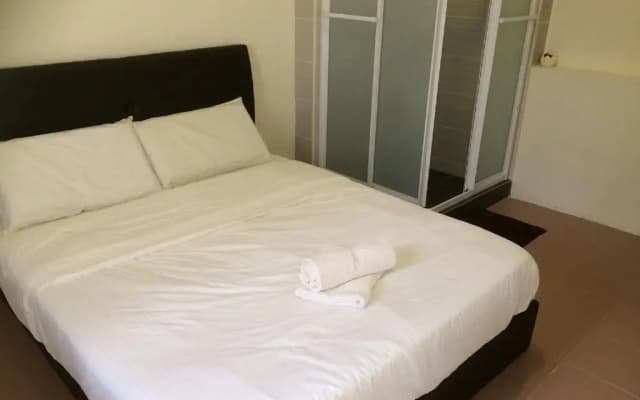 WeLuv Travel Guesthouse - photo 4