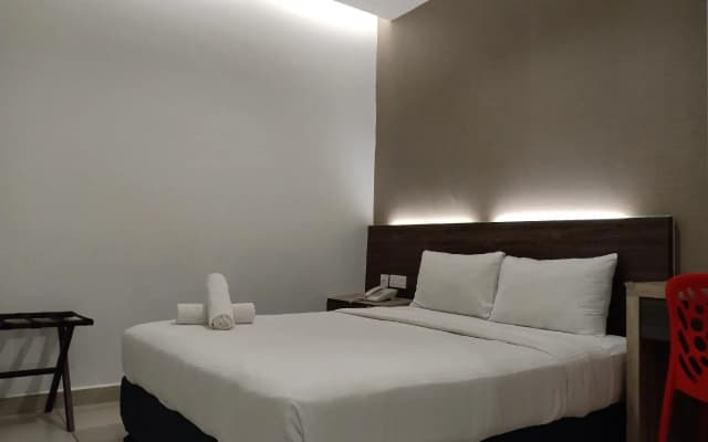 Hotel Alpha - photo 3