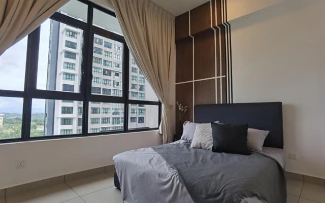 Luxurious Rustic Suite Conezion Botanical Garden IOI City Mall Putrajaya 5 plus 1 Paxs 3 Rooms 2 Baths - photo 5