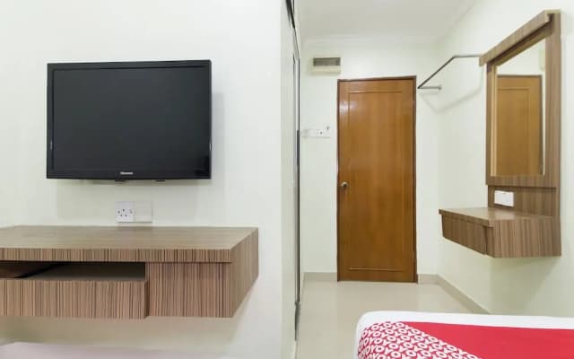 Oyo 90623 Thank Q Inn 3 - photo 4