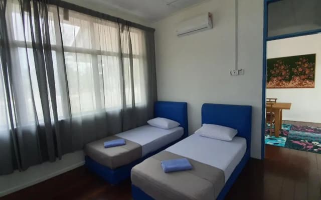 ALA Beach Lodge - Ketapang Homestay - photo 4