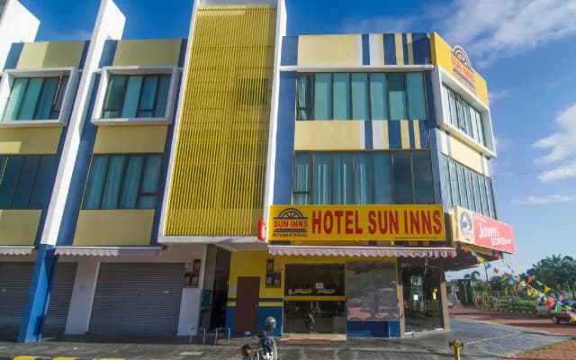 Sun Inn Hotel Pasir Penambang KS Botanic - photo 4