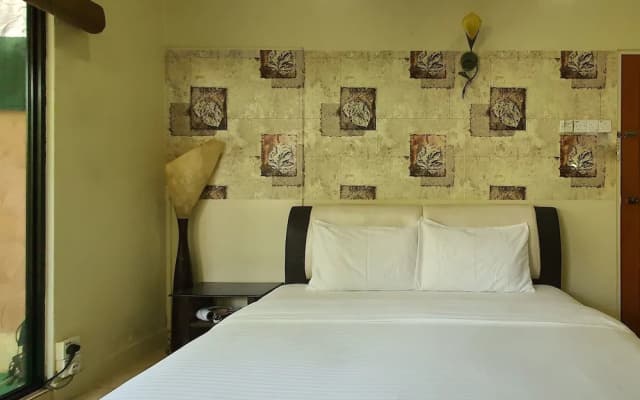 Ardour Lodge - photo 5