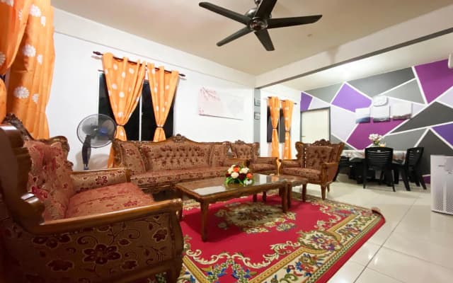 OYO 90198 Aleesya Homestay - photo 3