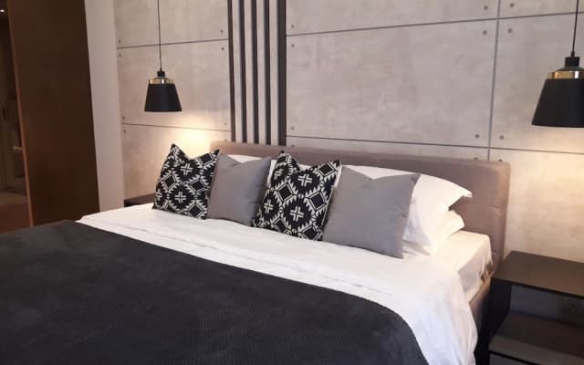 7Stonez Anggun Suites - photo 2