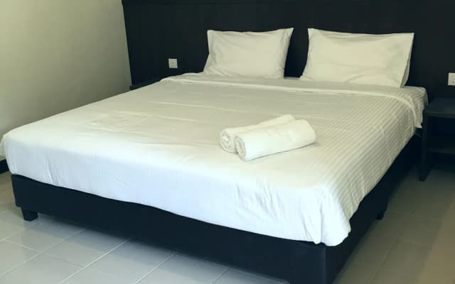 Kelibang Comfort Inn - photo 4