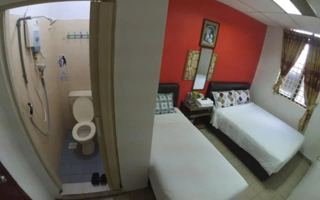 Golden Gate Hotel - photo 3