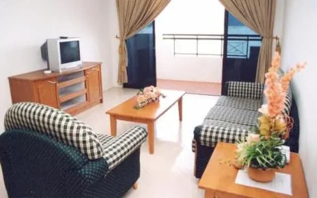 Marina Heights Hotel Residences - photo 2