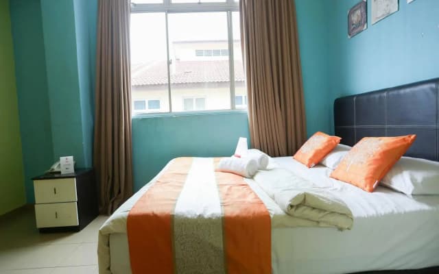 OYO Rooms Jalan Danga Sutera - photo 5