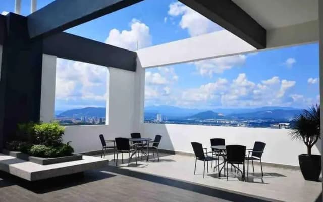 Symphony Tower Studio # 3 ( With Balcony ) - photo 4