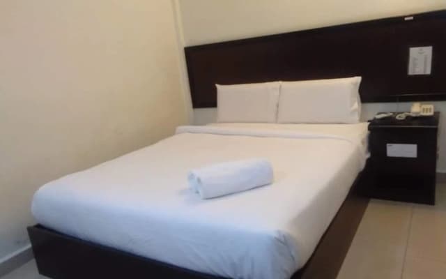 Hotel Mewah Impiana - photo 4