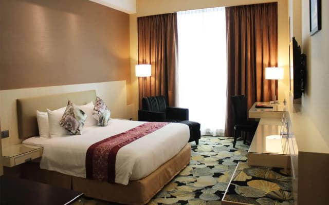 Imperial Hotel Kuching - photo 4