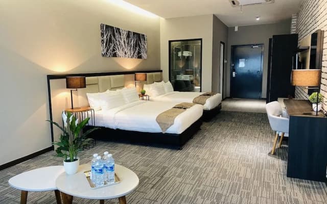 Glex Hotel Signature Johor Bahru - photo 5