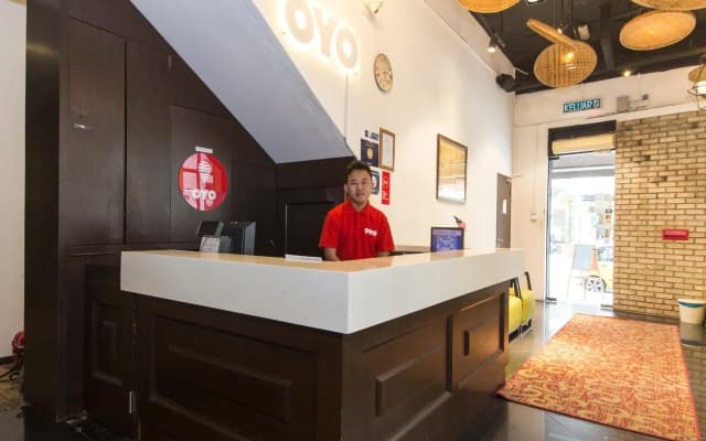 OYO 127 The Reeds Hotel - photo 2