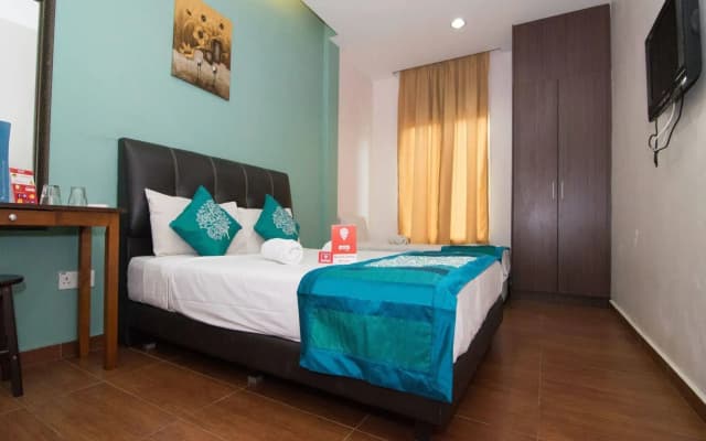 OYO 109 V'la Park Hotel - photo 3
