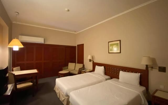 OYO Capital O 90003 Marco Polo Hotel - Tawau - photo 2