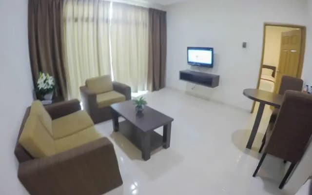 KTC Convention Apartment And Tours - photo 4