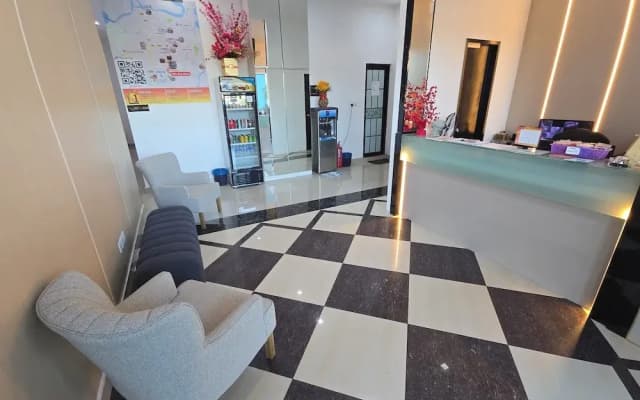 One Point Hotel Airport Kuching - photo 2