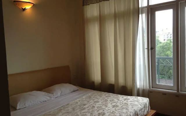 Designer Suite Apartment - photo 4