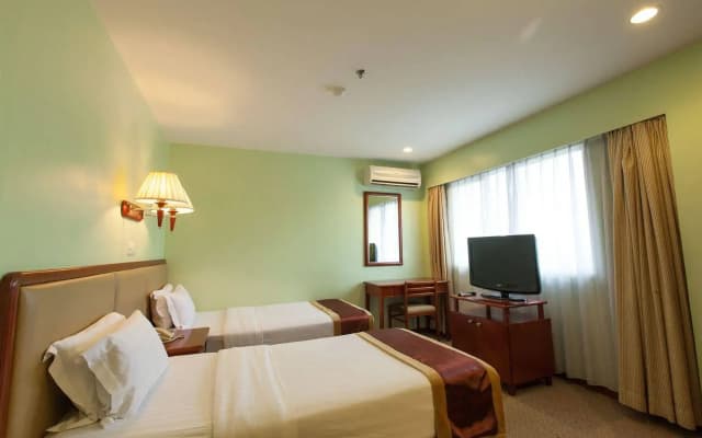 OYO 597 Winner Hotel - photo 3