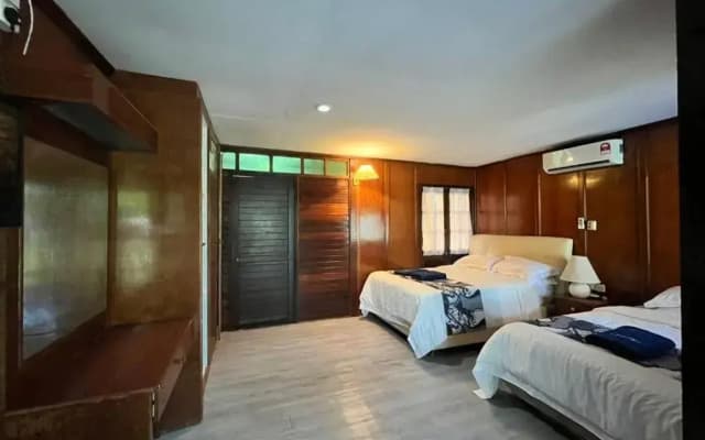 Alun Alun Island Resort - photo 4