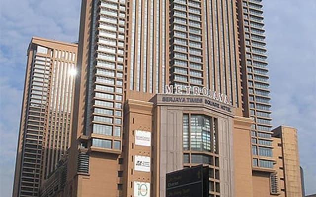 Luxury Serviced Suites @ Times Square - photo 4