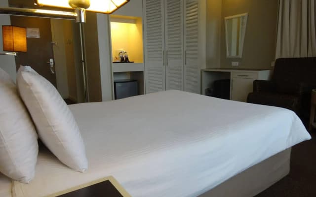 The 5 Elements Hotel - photo 5