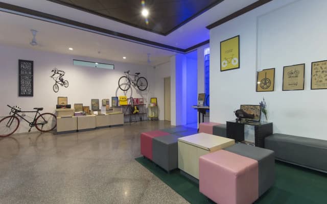 564 Y Hotel - photo 2