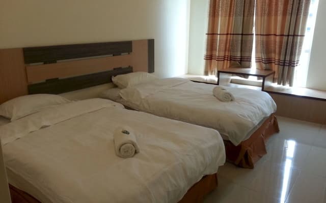 My Fame Hotel - photo 5