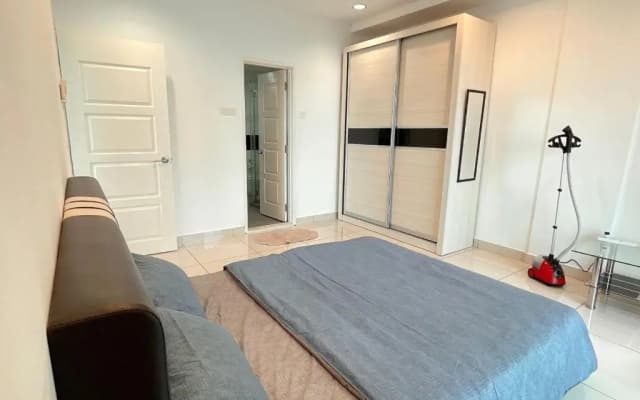 A Modern 6pax Luxury Suite Penang - photo 2