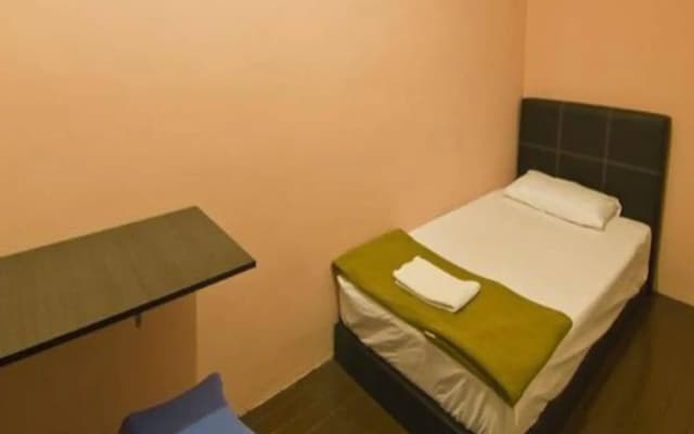 Guest Inn Muntri - photo 3