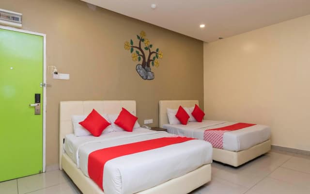 I Leaf Boutique Hotel - photo 2