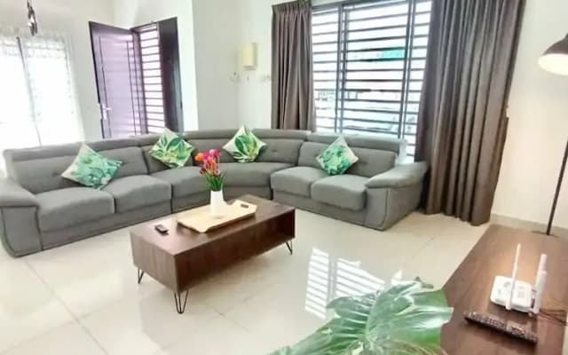 Tropical Livings Meru Ipoh Homestay - photo 5