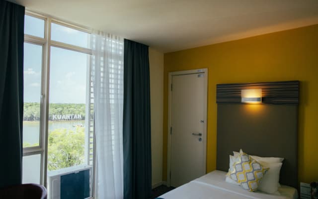 Hotel Sentral Kuantan @ Riverview City Centre - photo 3