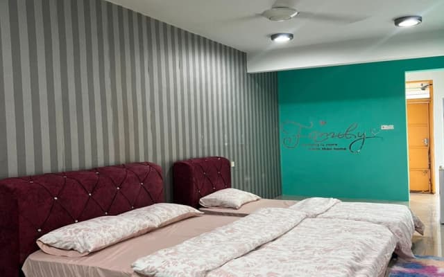 The Suncity Inn - photo 4