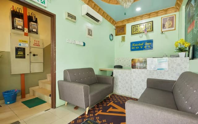 Kristal Inn Hotel @ I-City - photo 2