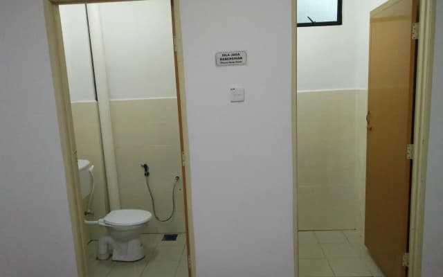 Diyana bajet hotel - photo 4