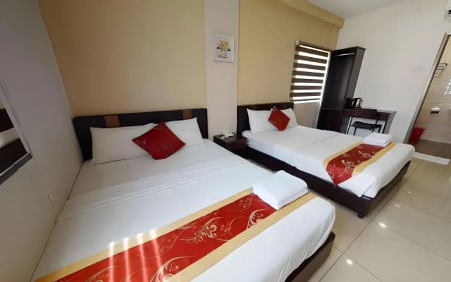 Global Inn Hotel - photo 4