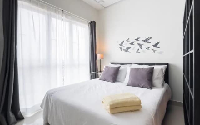 Omputeh Suite at Galleria - photo 3