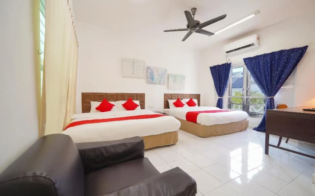 Nautilus Bay Home Inn - photo 2