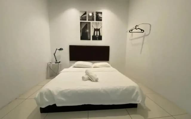 Sunrise Gurney Beautiful Sea or City view Duplex 2BR - photo 3