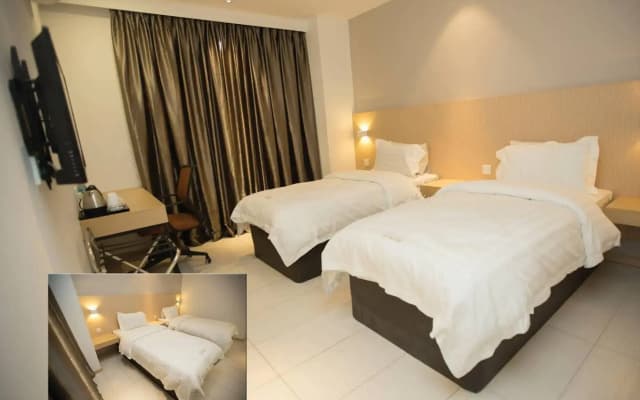 Extreme Boutique Hotel - photo 4
