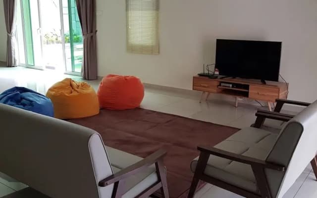 Greenlane 98 / 5 Rooms / 5 Bathrooms / 25 Pax - photo 3