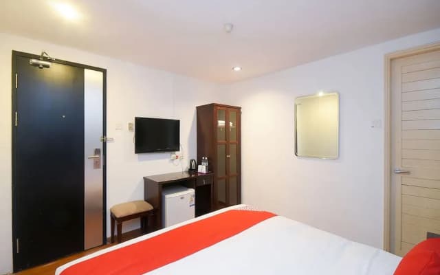 Dragon Inn By OYO Rooms - photo 2