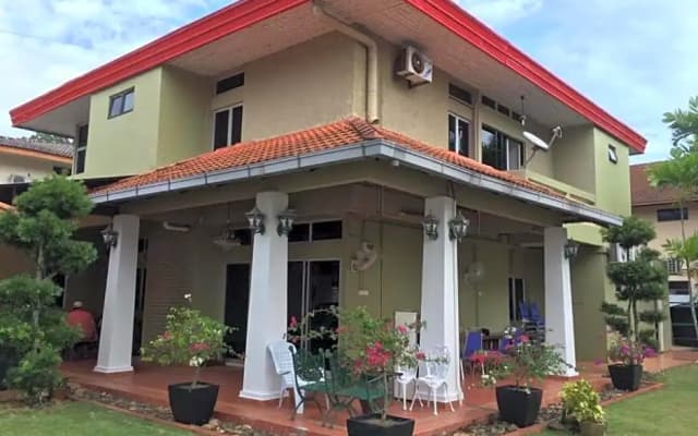 CasaPelindung Guesthouse - photo 4