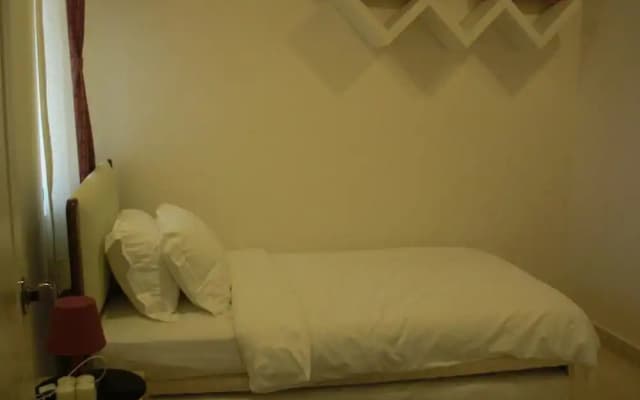 8 O Clock Lodge Condo Bandar Utama - photo 4